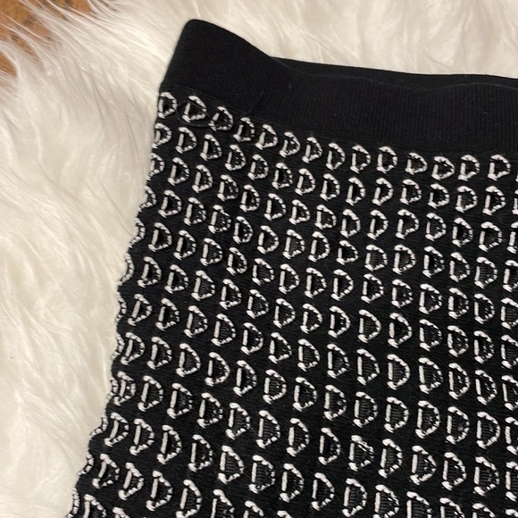 ANN TAYLOR tweed looking knit skirt 3D - Picture 4 of 4